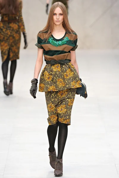 Look 45